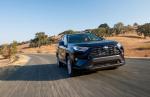 Toyota RAV4 XLE Hybrid 2018 года (NA)
